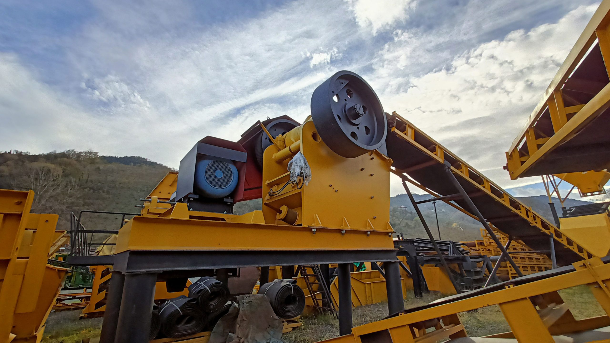 JAW CRUSHER